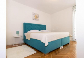 Apartment PERLA - 2 Bedroom Ap With Stunning View